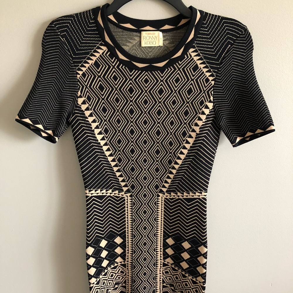 Tornby RONNY KoBo body con dress